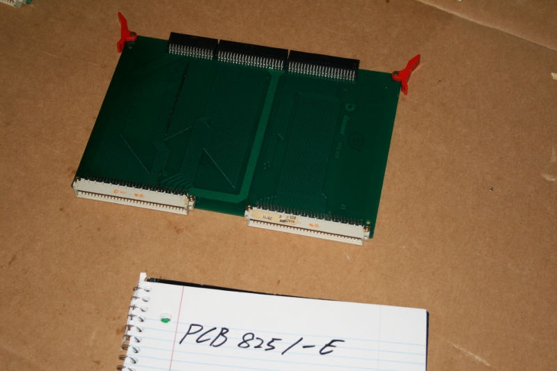 PCB 825-E Routing Card